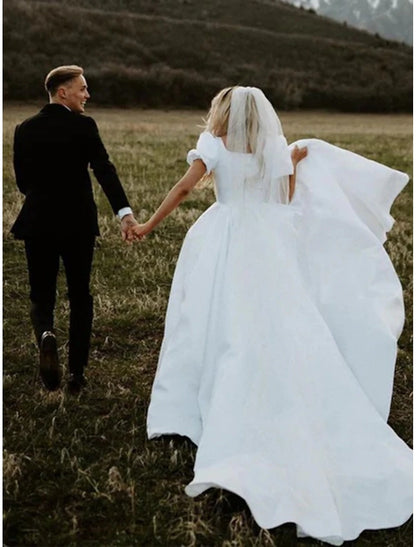 Wedding Dresses Ball Gown Square Neck Short Sleeve Chapel Train Satin Bridal Gowns With