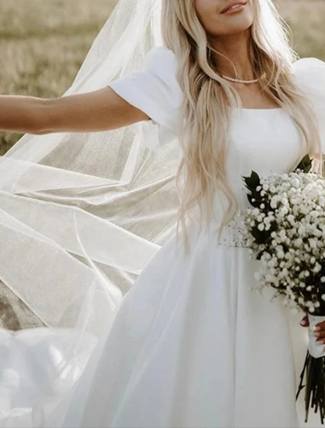Wedding Dresses Ball Gown Square Neck Short Sleeve Chapel Train Satin Bridal Gowns With