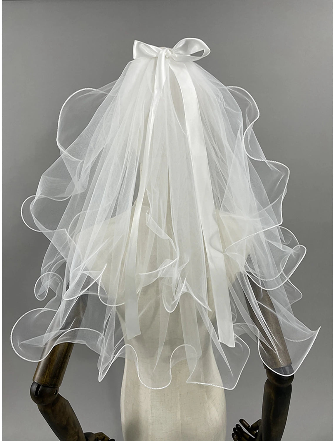 OKBBN Two layer Sweet Ribbon Butterfly Wedding Veil