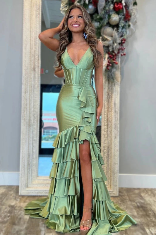 OKBBN sexy and hot tight V-neck slim shoulder strap pleated layered ball dress