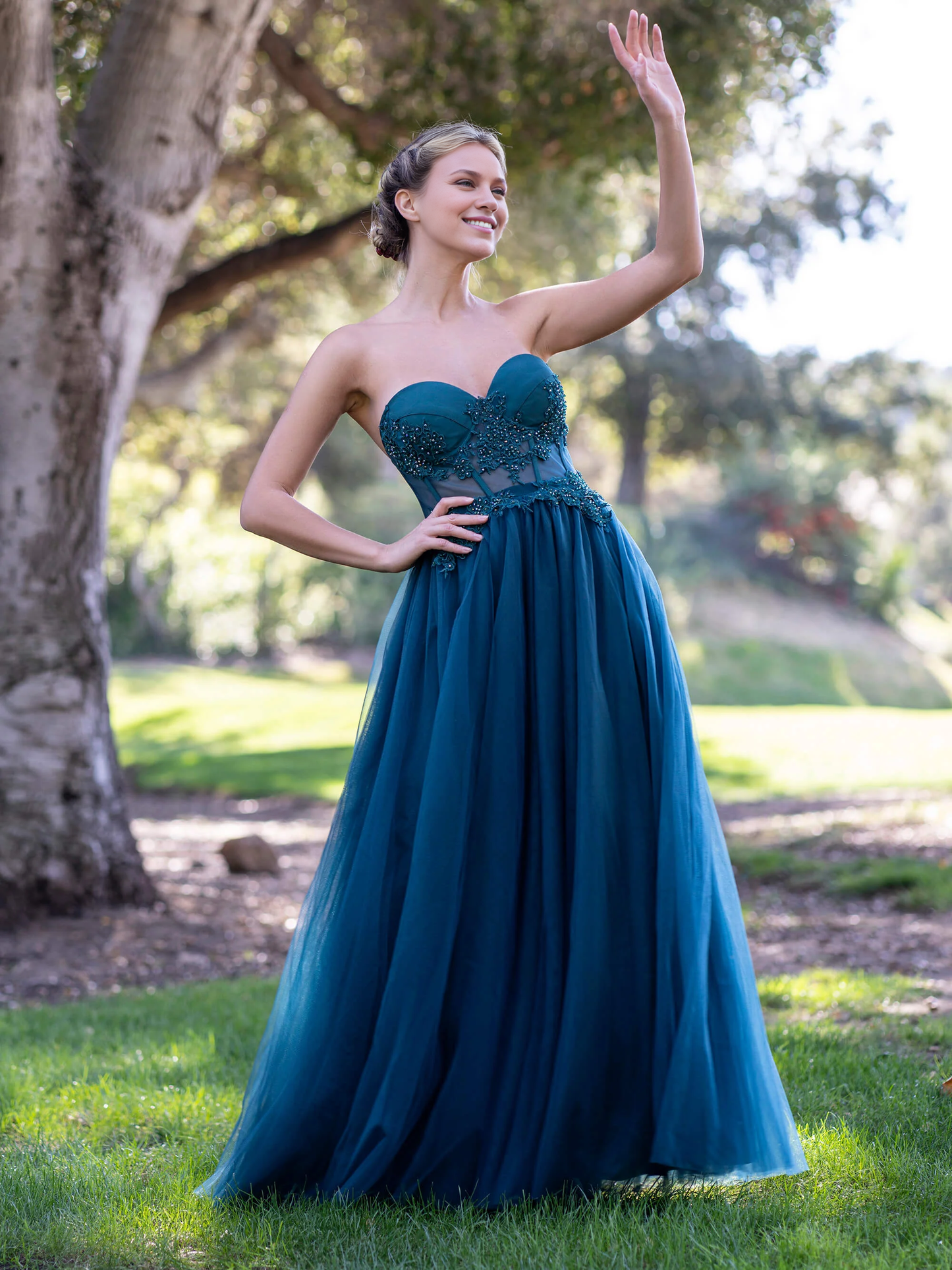 OKBBN tight corset lace and chiffon ball gown
