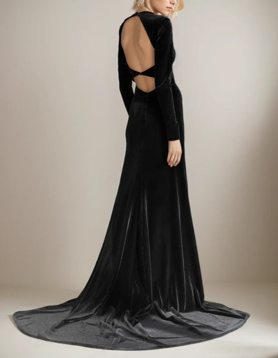 Elegant Long sleeves Boat Neck crisscross Back Velvet Dress with Train