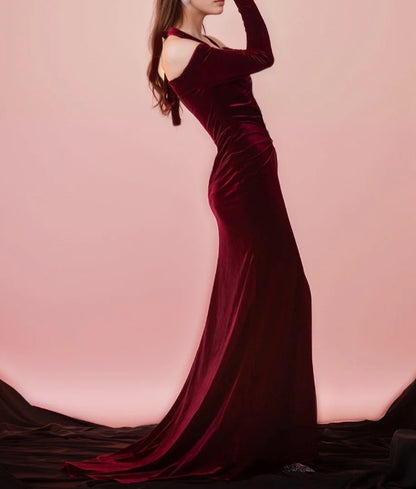 Off-the-shoulder Halter Long Sleeves sheath Prom Velvet Dress front slit