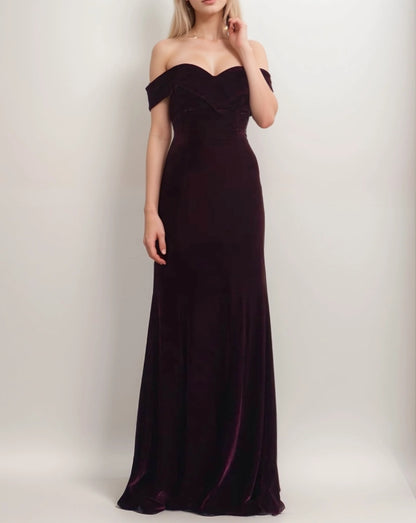 Classic Off-the-shoulder fit and flare Sheath Velvet Prom Dress
