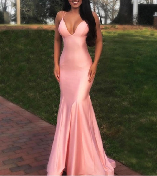 Gorgeous V Neck Mermaid Pink Long Evening Dress With Crossing Back Straps