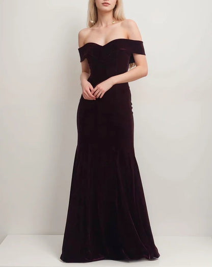 Classic Off-the-shoulder fit and flare Sheath Velvet Evening Dress