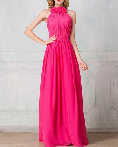 Halter Sleeveless Long Pleated Prom Gown Suitable For Evening Dress