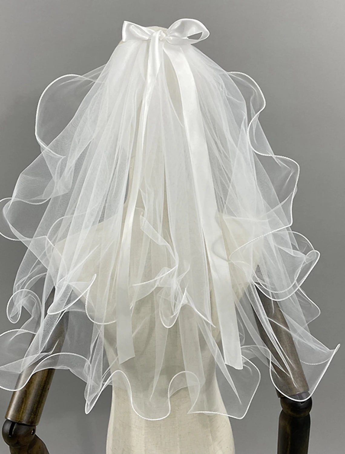 OKBBN Two layer Sweet Ribbon Butterfly Wedding Veil