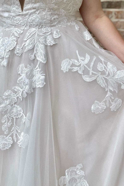 Floral Lace Plunge Neck A-Line Bridal Gown