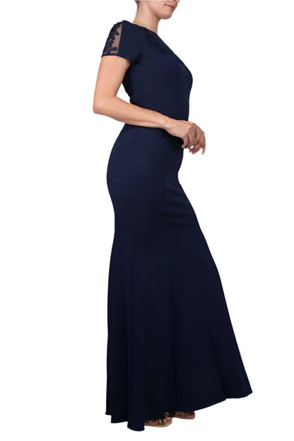 Crew Neck Short Sleeve Trumpet Keyhole Back Concealed Zipper Back Crepe Mother of the Bride Dresses ﻿