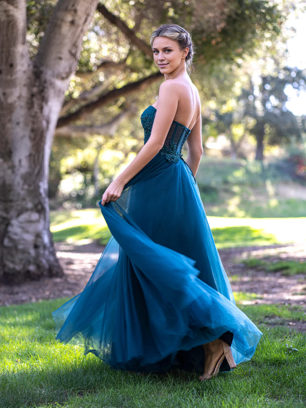 OKBBN tight corset lace and chiffon ball gown