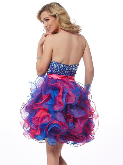 A-line Sweet Princess Sweetheart Sleeveless Sequins Short Back to School Ball Dress