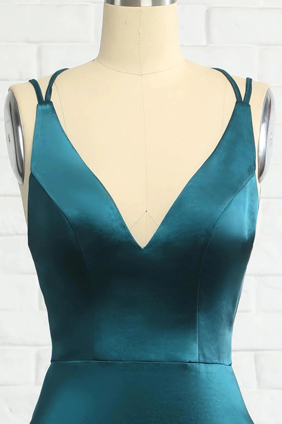 V-Neck Lace-Up Mermaid Bridesmaid Dress