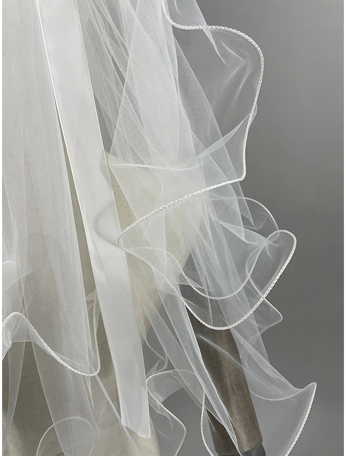 OKBBN Two layer Sweet Ribbon Butterfly Wedding Veil