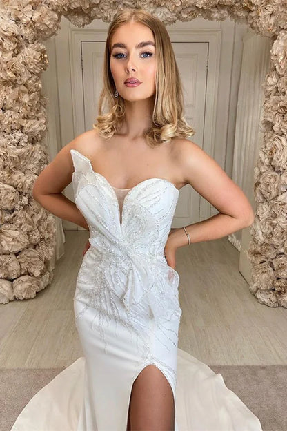 Beading Strapless Bow-Front Mermaid Wedding Dress