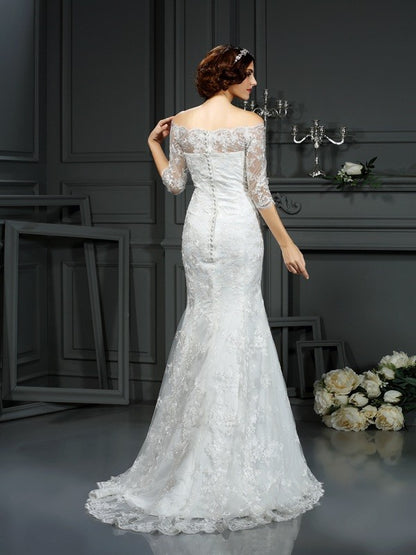 Elegant Pillar Off Shoulder Lace Long Lace Wedding Dress