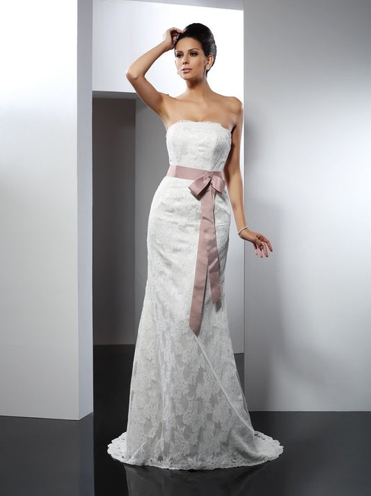 Slim fit mermaid sexy strapless lace sleeveless long lace wedding dress