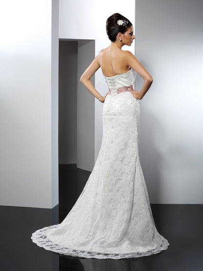 Slim fit mermaid sexy strapless lace sleeveless long lace wedding dress