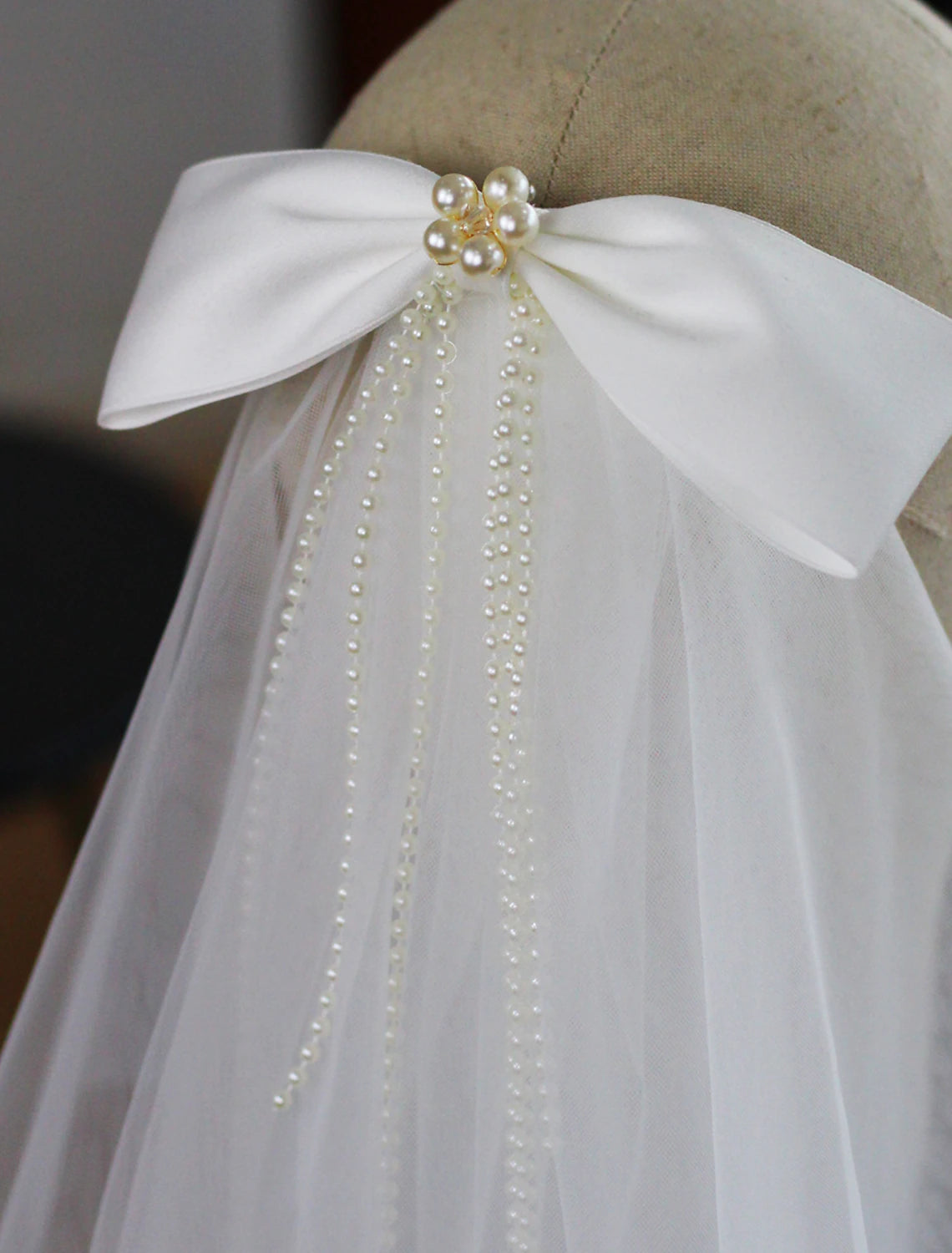 OKBBN two-layer satin ribbon bow chiffon wedding veil