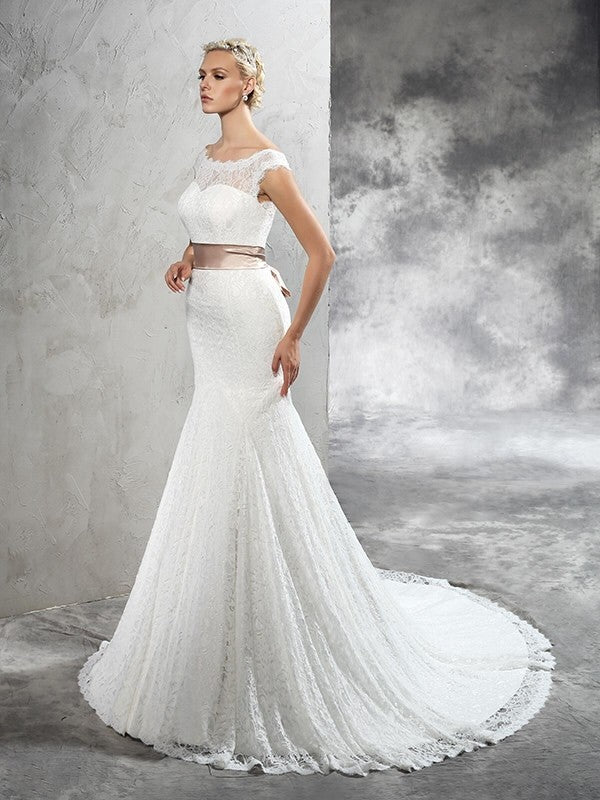 Sheath cylinder slanted collar satin belt sleeveless lace wedding dress