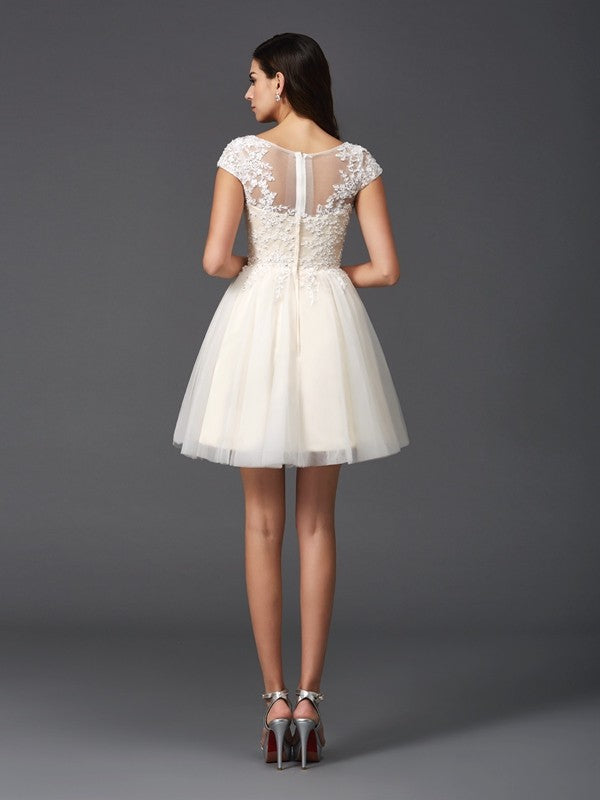 A-shaped short princess spoon shaped decal short sleeved satin dress