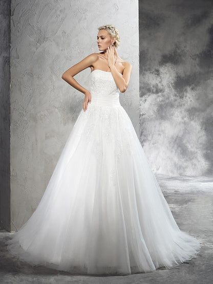 Sexy strapless decal sleeveless long satin wedding dress