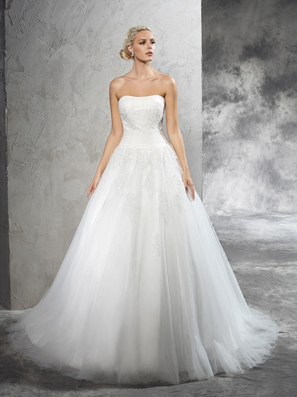Sexy strapless decal sleeveless long satin wedding dress