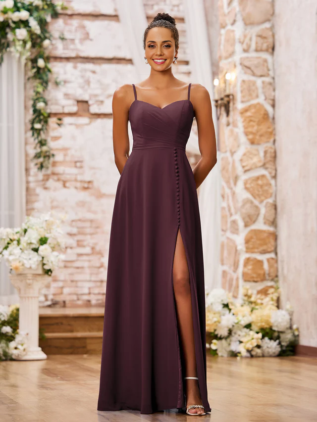 heart-shaped collar with thin shoulder straps chiffon bridesmaid dress