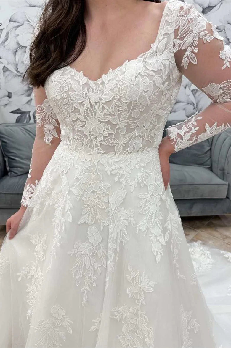 Lace Tulle Queen Anne Neck Long Sleeve Bridal Gown