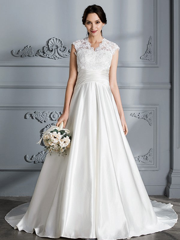 Sexy V-neck sleeveless palace skirt satin formal wedding dress