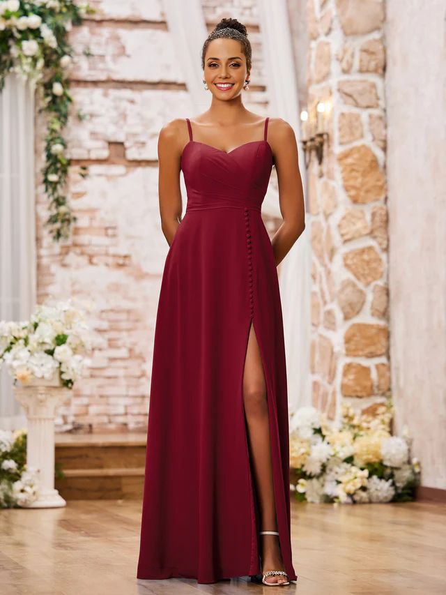 heart-shaped collar with thin shoulder straps chiffon bridesmaid dress
