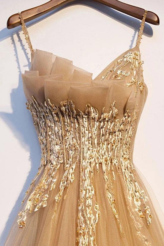 A-line sheer Italian spaghetti strap sleeveless lace lace ball dress floor mopping evening dress