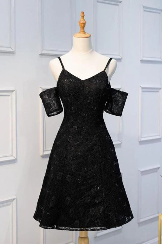 A-line Lace Sweet Off Shoulder Italian Noodle Strap V-shaped Homecoming Party Dress