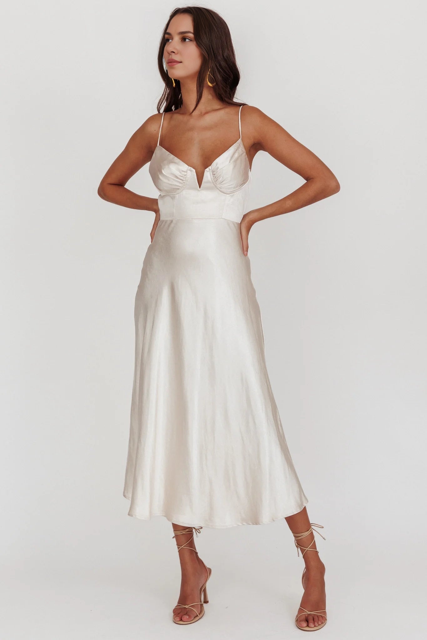 A-line mid length adjustable thin shoulder strap invisible back zipper bridesmaid dress with everyone's sideways gaze
