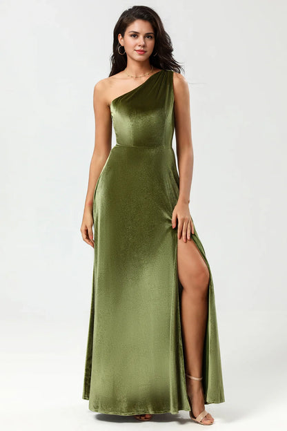 A striking A-line single shoulder and floor velvet slit bridesmaid dress