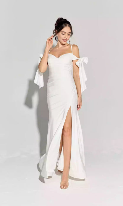 Beautiful formal heart-shaped neckline with side slits and thin shoulder straps showcasing sexy charm Prom Dresses