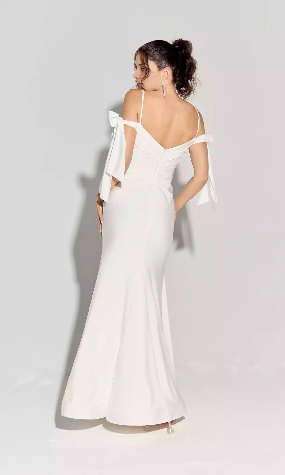 Beautiful formal heart-shaped neckline with side slits and thin shoulder straps showcasing sexy charm Prom Dresses