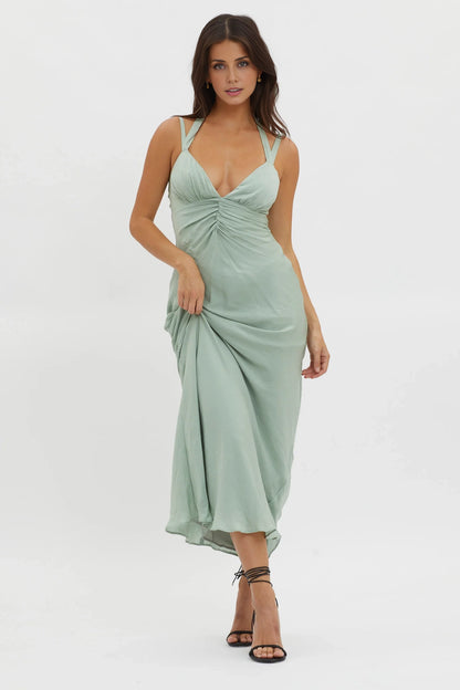 Beautiful fully lined tight corset with adjustable shoulder straps and zippered back bridesmaid dress