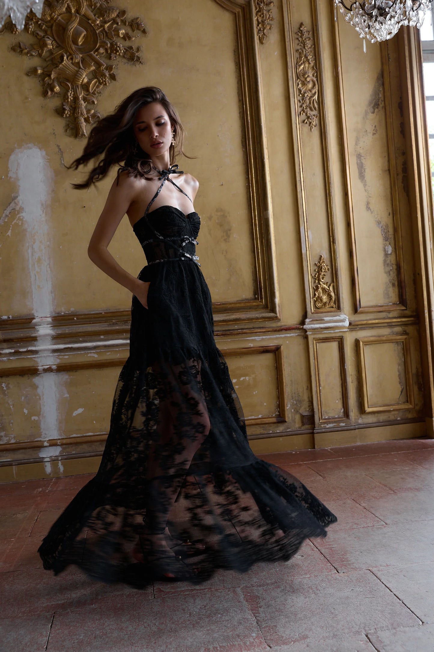 Black Lace Maxi Prom Dresses with Convertible Halter Neck Lace-Up Back Tiered Ruffle Skirt for Prom and Gothic Party