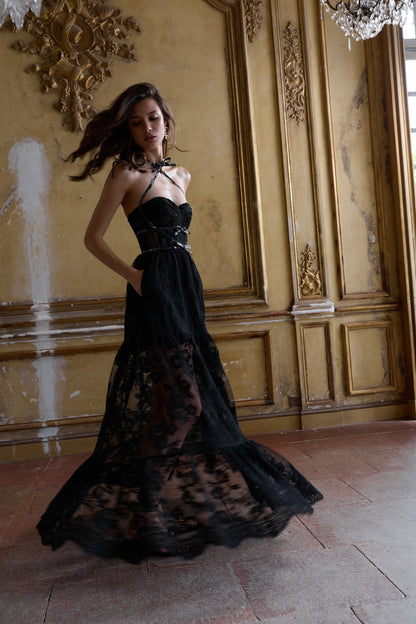 Black Lace Maxi Prom Dresses with Convertible Halter Neck Lace-Up Back Tiered Ruffle Skirt for Prom and Gothic Party