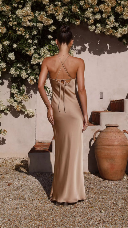 Charming halter neckline fully lined cross tie sleeveless slim fit Prom Dresses