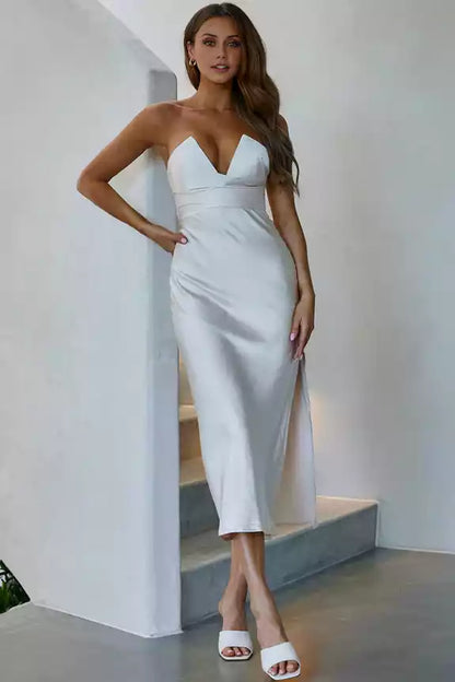 Charming mid length lined tight corset with padding, chest side slit, back with zipper Bridesmaid Dresses