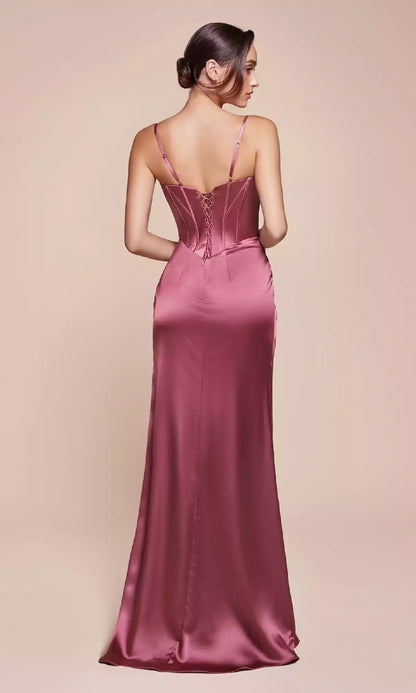 Charming satin heart-shaped neckline, corset, thin shoulder straps, imitation wrap style pleats and floor Prom Dresses