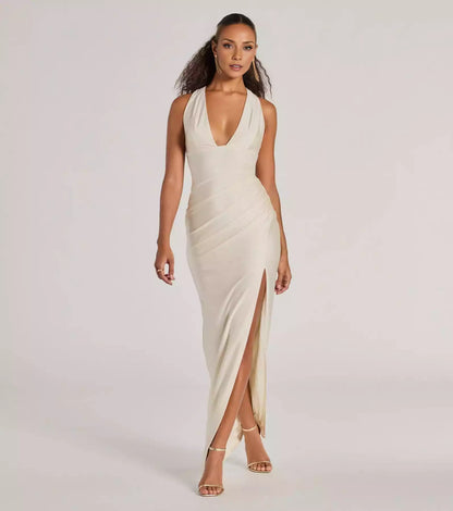 Charming smooth knit V-neck backless strap with high side seams for a tight silhouette and floor Prom Dresses