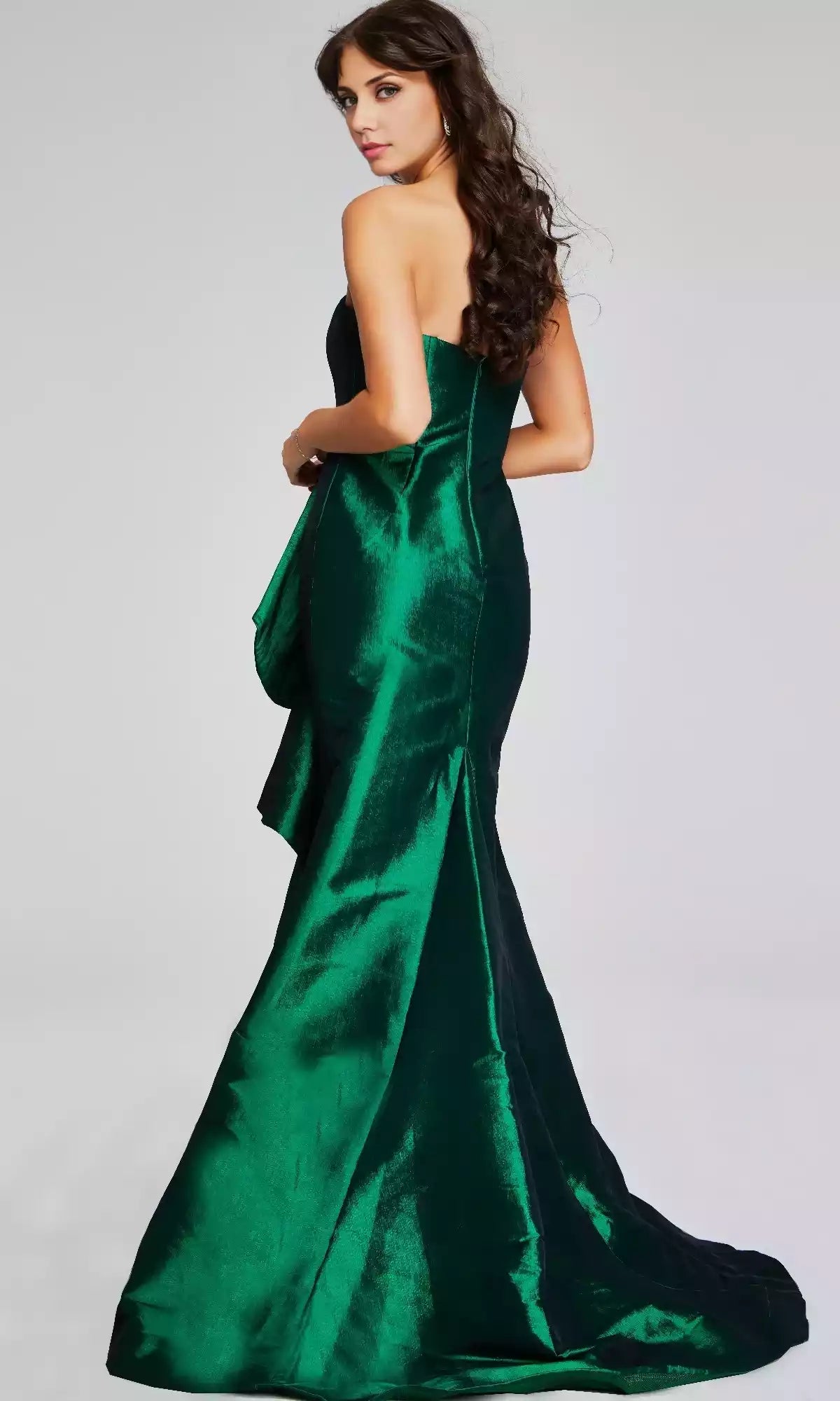 Charming strapless taffeta mermaid ruffle slim fit long style exudes elegance Prom Dresses