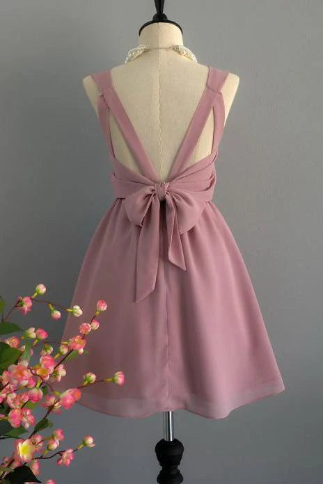 Chiffon Grey Rose Backless A-line Back to School Round Neck Short Bridesmaid Dress