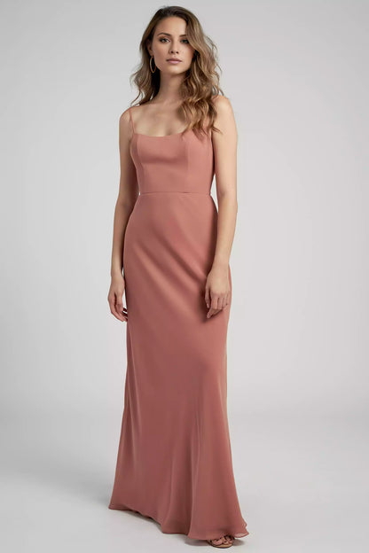 Classic chiffon round neck thin shoulder strap with a slight structural feel, slanted skirt with smooth silhouette Bridesmaid Dresses