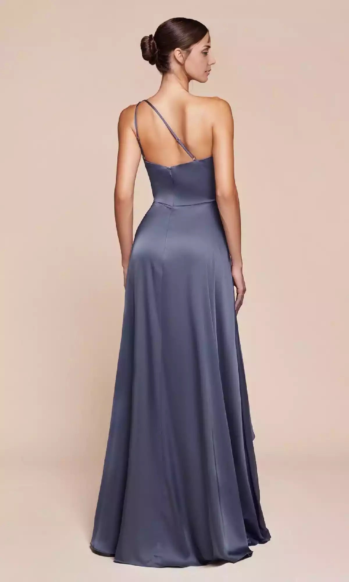 Classic one shoulder long, elegant and exquisite A-line skirt, you step into the world of romance and fashion Prom Dresses