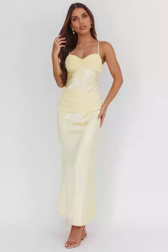 Cute adjustable shoulder strap lining with cross bow details on the back, zipper on the back Prom Dresses