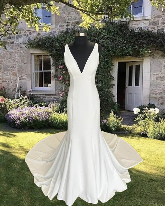 Mermaid Plunge Neck Wedding Dress